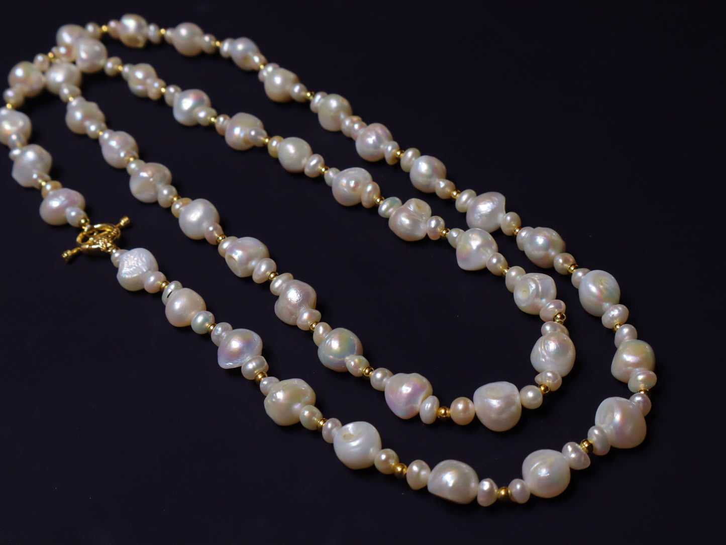 White Freshwater Baroque Pearl Necklace