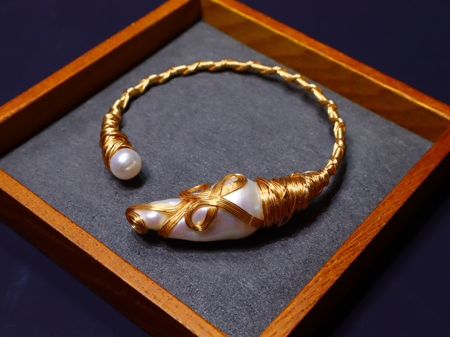 Handmade Baroque Freshwater Pearl Bracelet