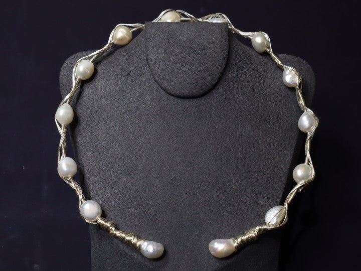 Handmade White Baroque Freshwater Pearl Necklace