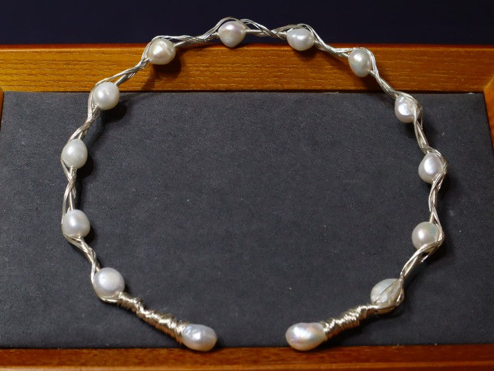 Handmade White Baroque Freshwater Pearl Necklace