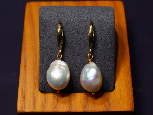 10mm-11mm Baroque Freshwater Pearl Earrings
