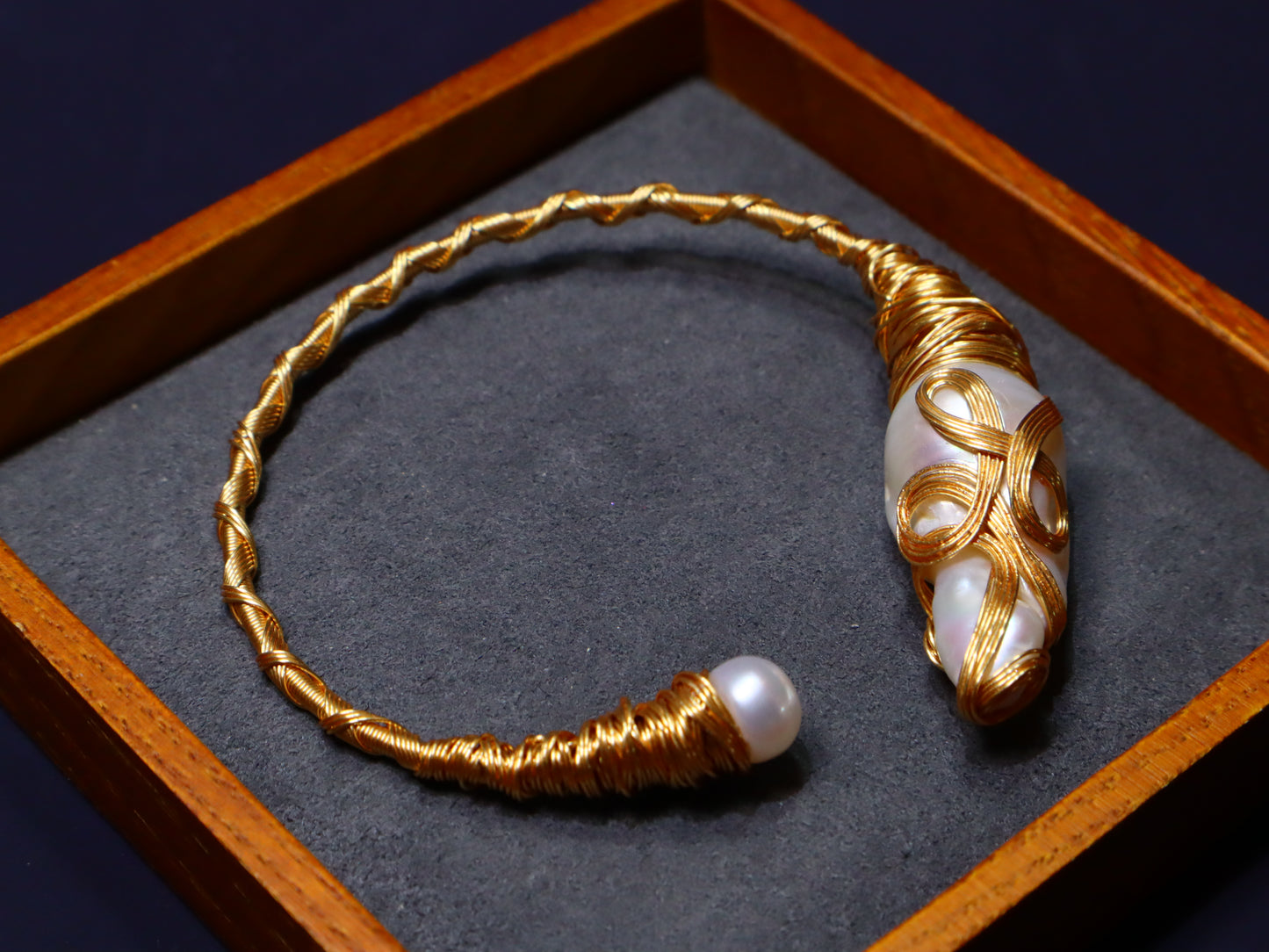 Handmade Baroque Freshwater Pearl Bracelet