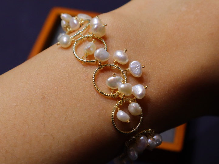 Starriness 5-6mm Baroque Freshwater Pearls Bracelets