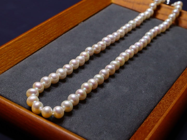 Classcial 8-9mm Freshwater Pearls Necklace